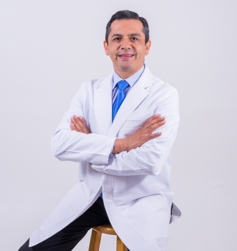 Dr. Helio Lozano